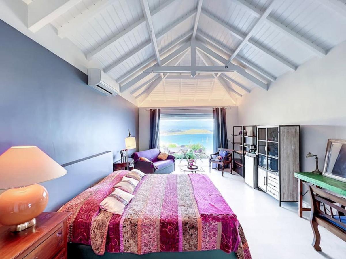 Blue Room In A Shared Villa Diamant With Communal Pool And Sea View Grand Case Bagian luar foto